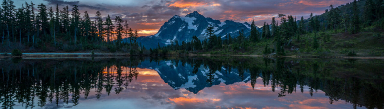 Lake and mountains in Bellingham, Washington.