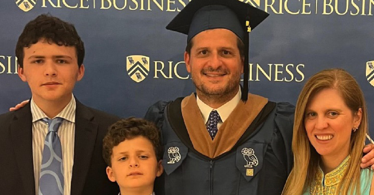 Transmarine Navigation Corporation’s Javier Fernandez Gonzalo Earns Master’s Degree